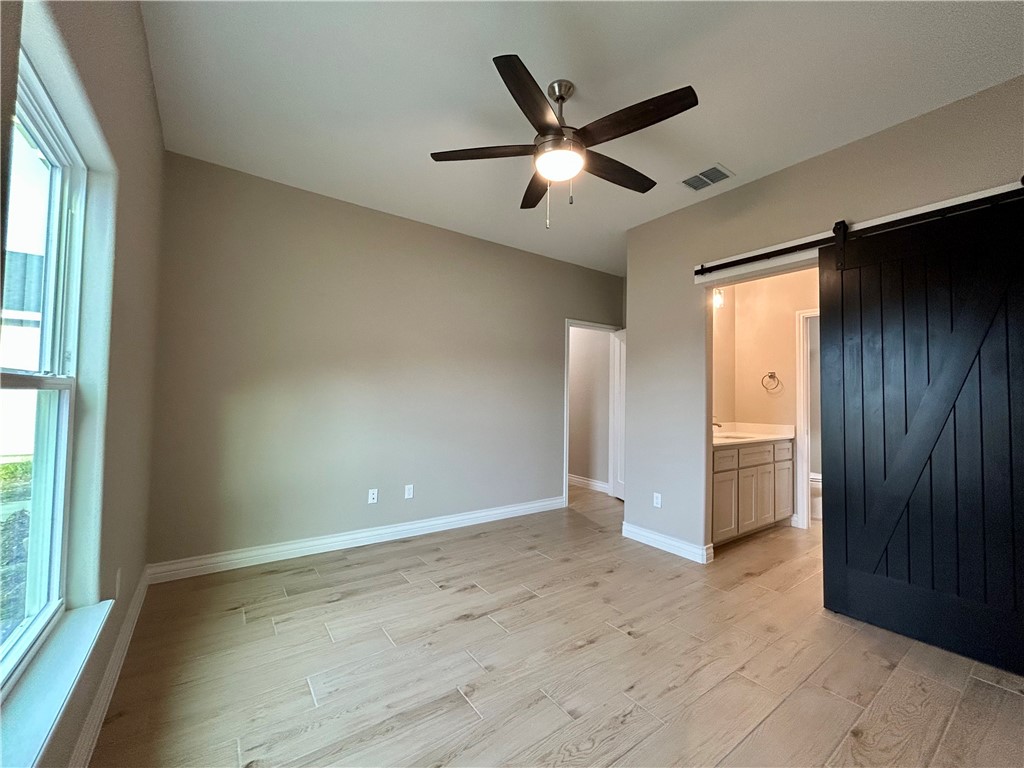 1514 Aegon Ct Property Photo 16