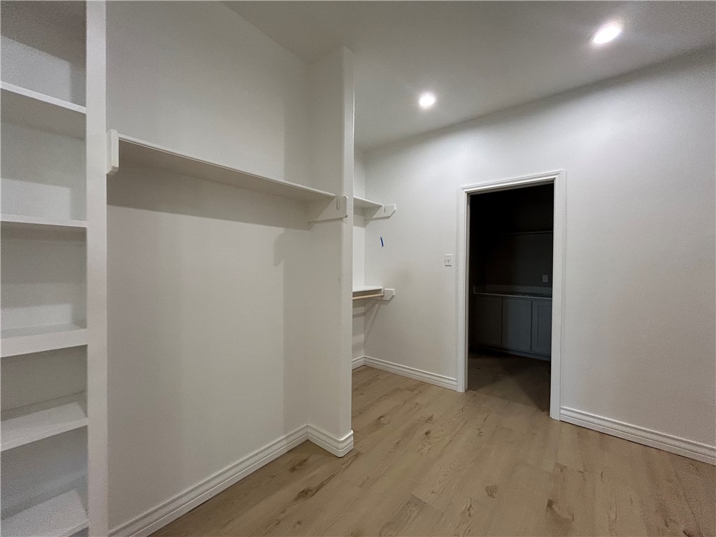 1514 Aegon Ct Property Photo 20