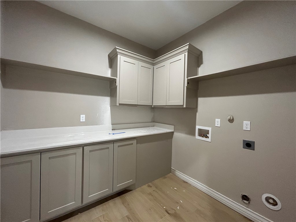 1514 Aegon Ct Property Photo 21