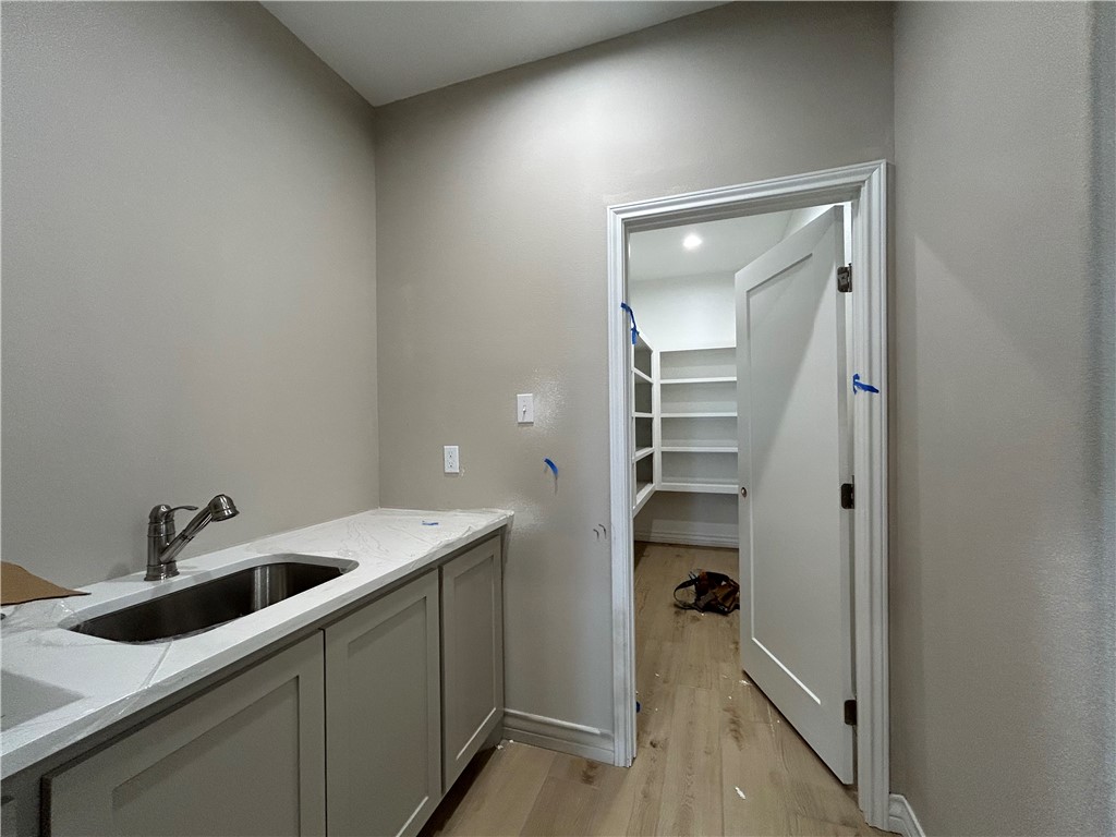 1514 Aegon Ct Property Photo 23