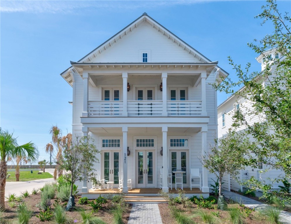 121 Waters Edge St Property Photo 1