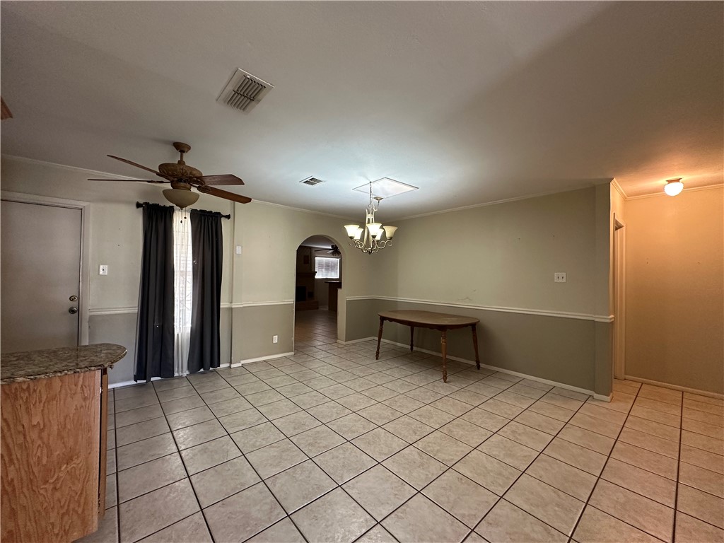 5326 Alejandro St Property Photo 4