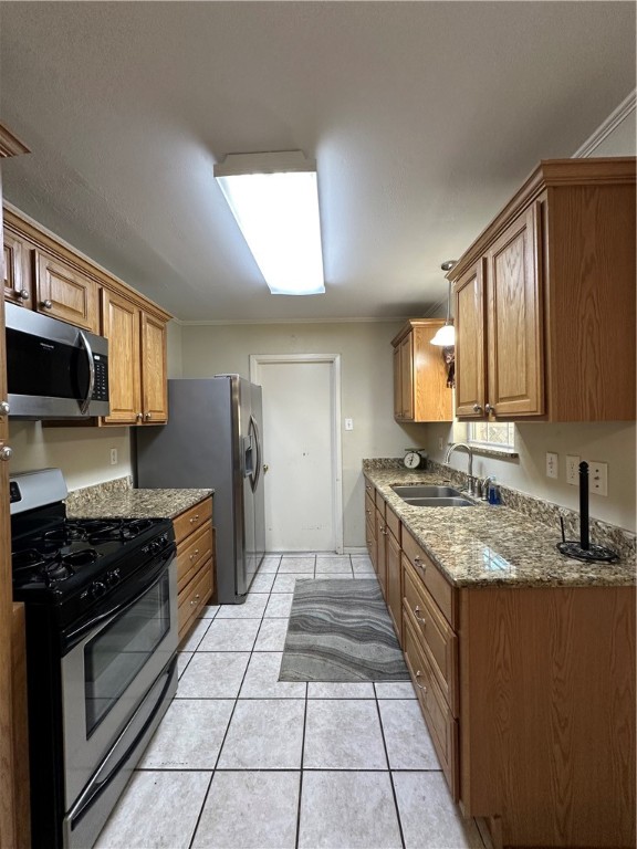 5326 Alejandro St Property Photo 6