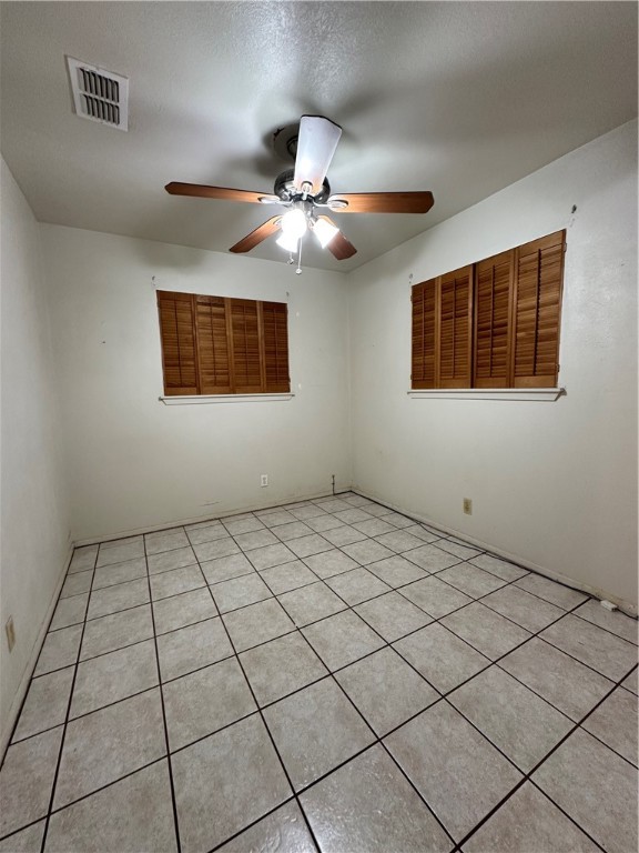 5326 Alejandro St Property Photo 20