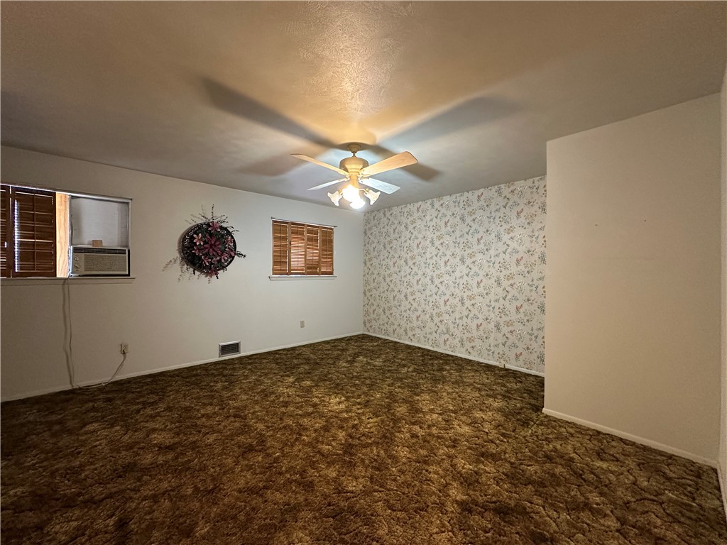 5326 Alejandro St Property Photo 23