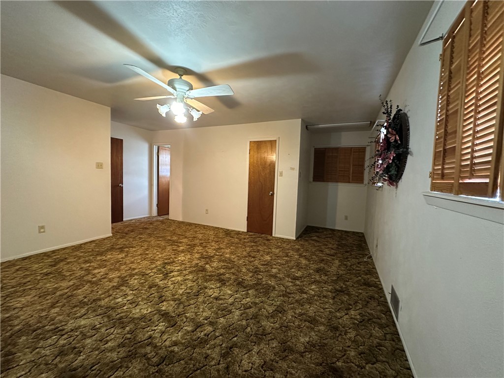 5326 Alejandro St Property Photo 25