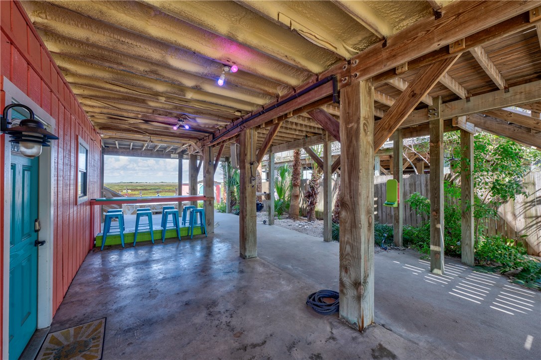 1338 Ross Ave Property Photo 26