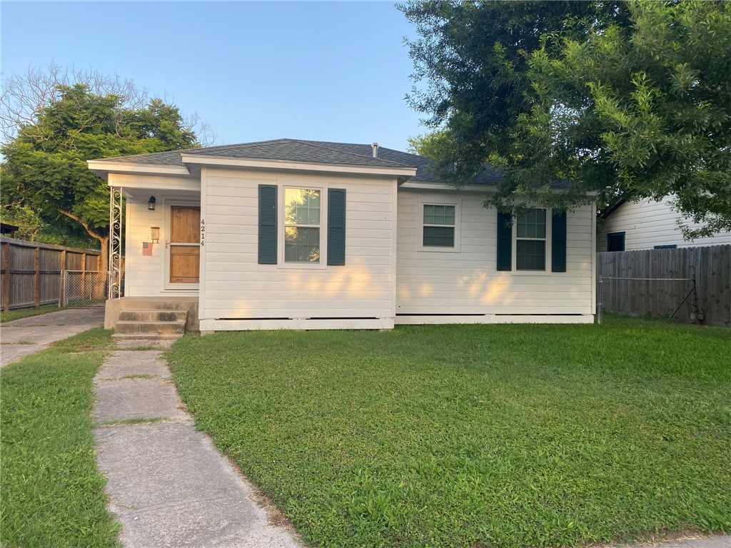 4214 Brentwood Dr Property Photo 1