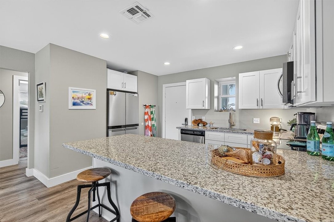 1107 S 11th St B9 Property Photo 9