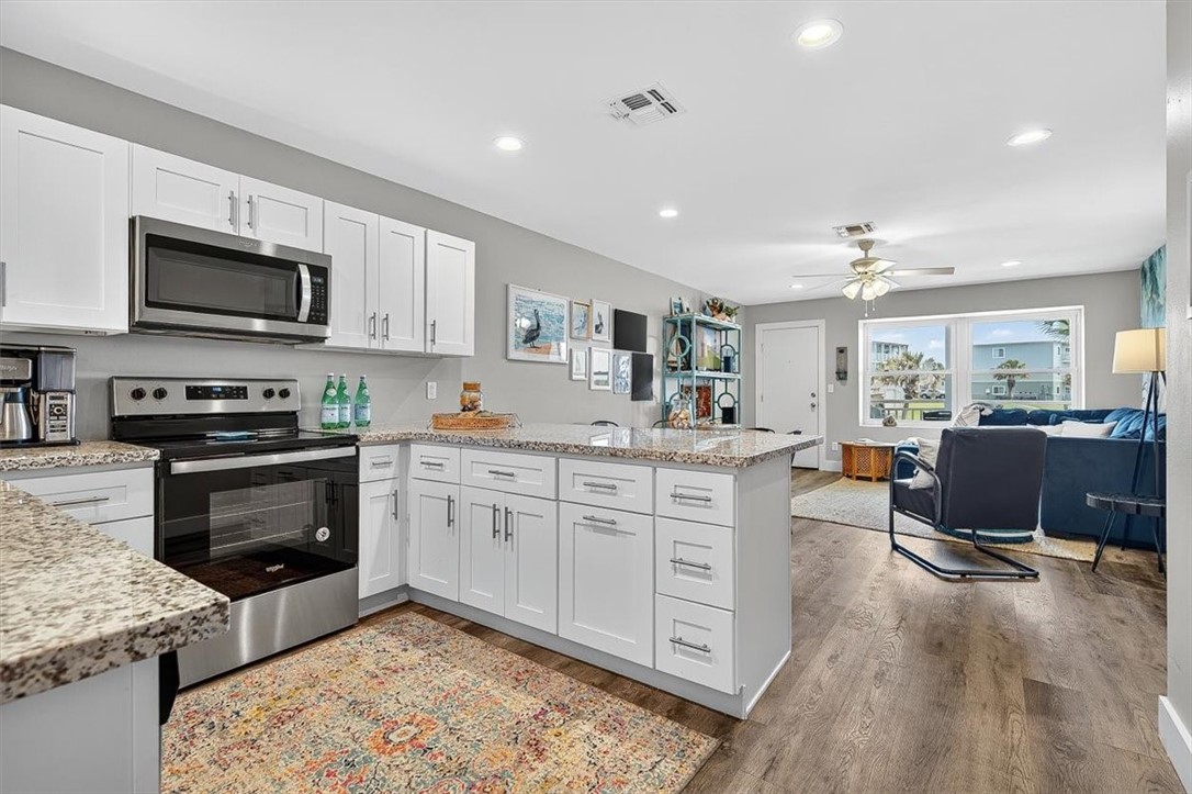 1107 S 11th St B9 Property Photo 13