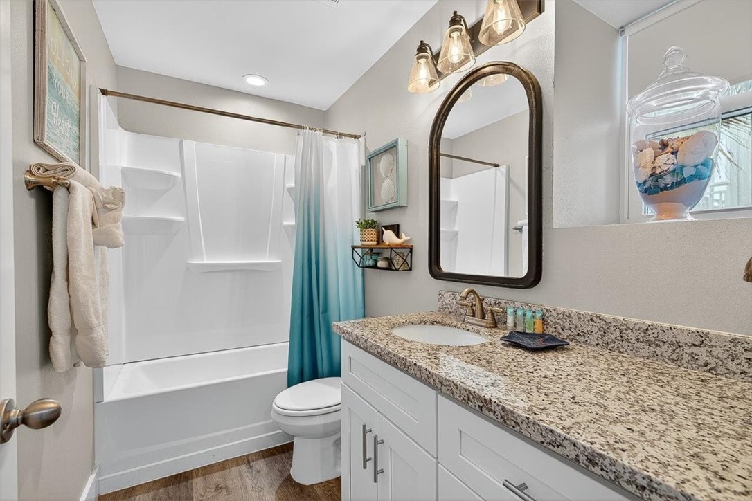 1107 S 11th St B9 Property Photo 29