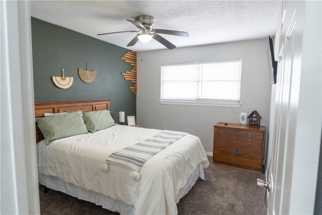 6107 Hidden Wood 6107 Property Photo 8