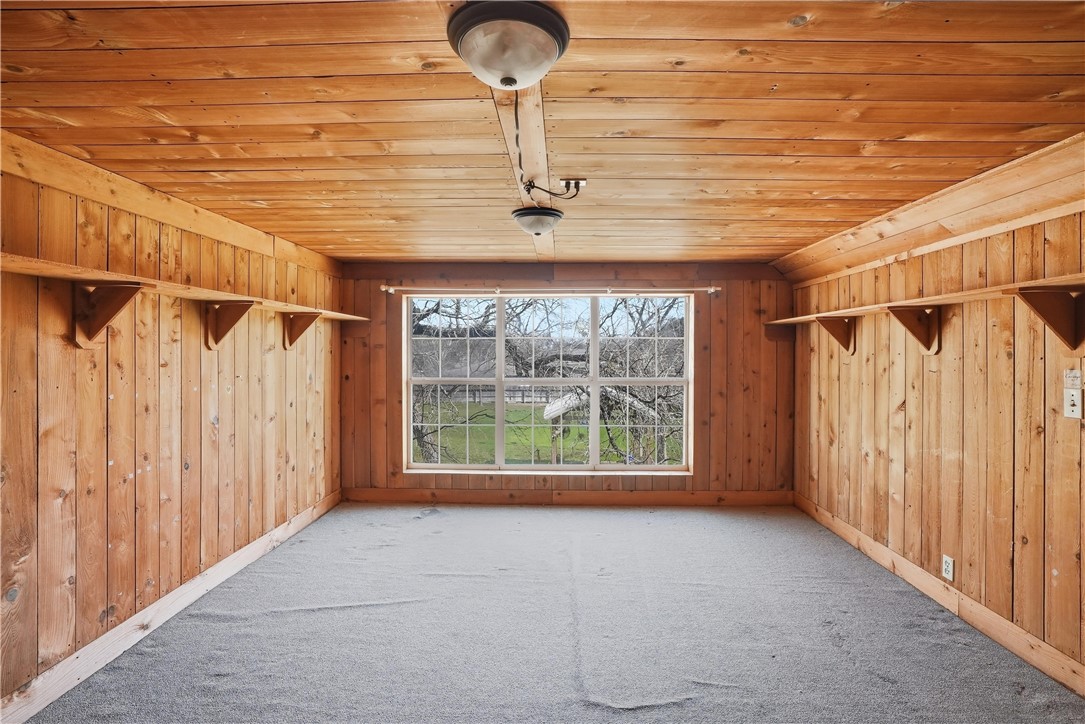 408 Grace Property Photo 28