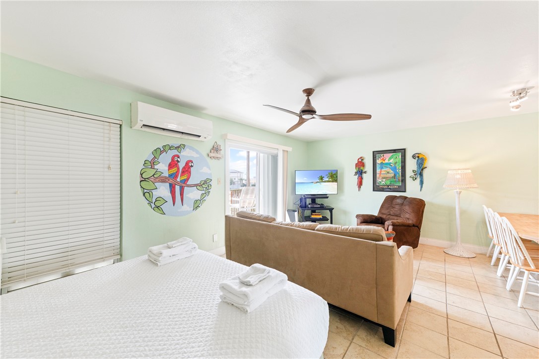 900 N Station St B5 Property Photo 13