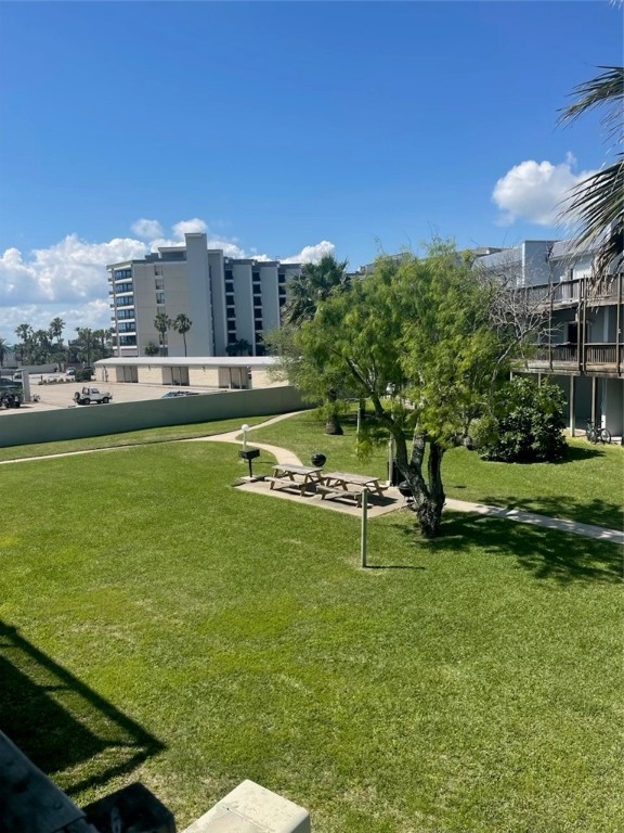 900 N Station St B5 Property Photo 21