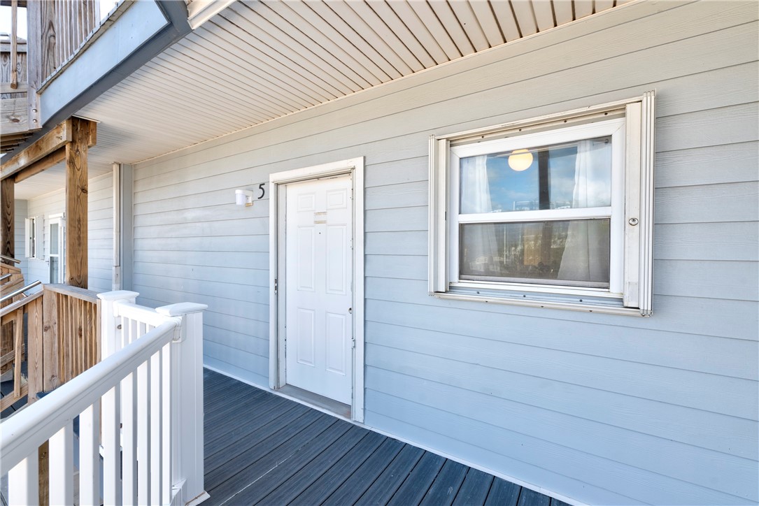 900 N Station St B5 Property Photo 26