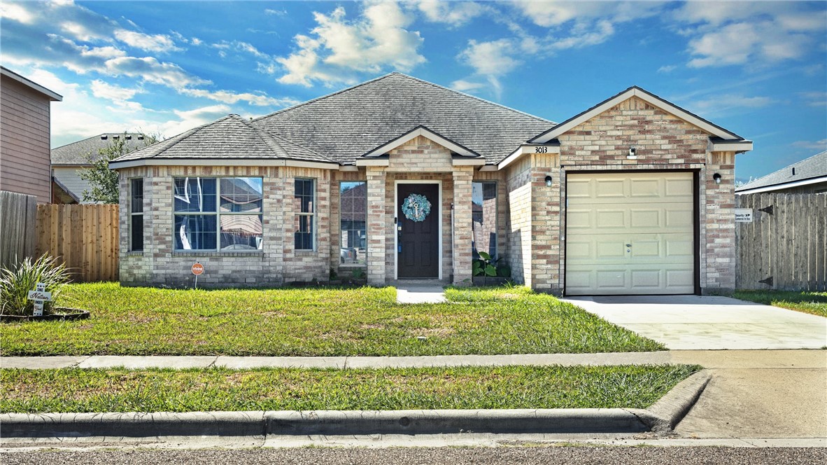 3013 Santa Sofia St Property Photo 1