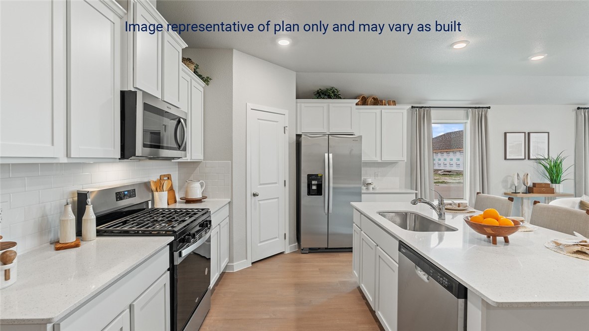 7306 Cattlemen Dr Property Photo 6