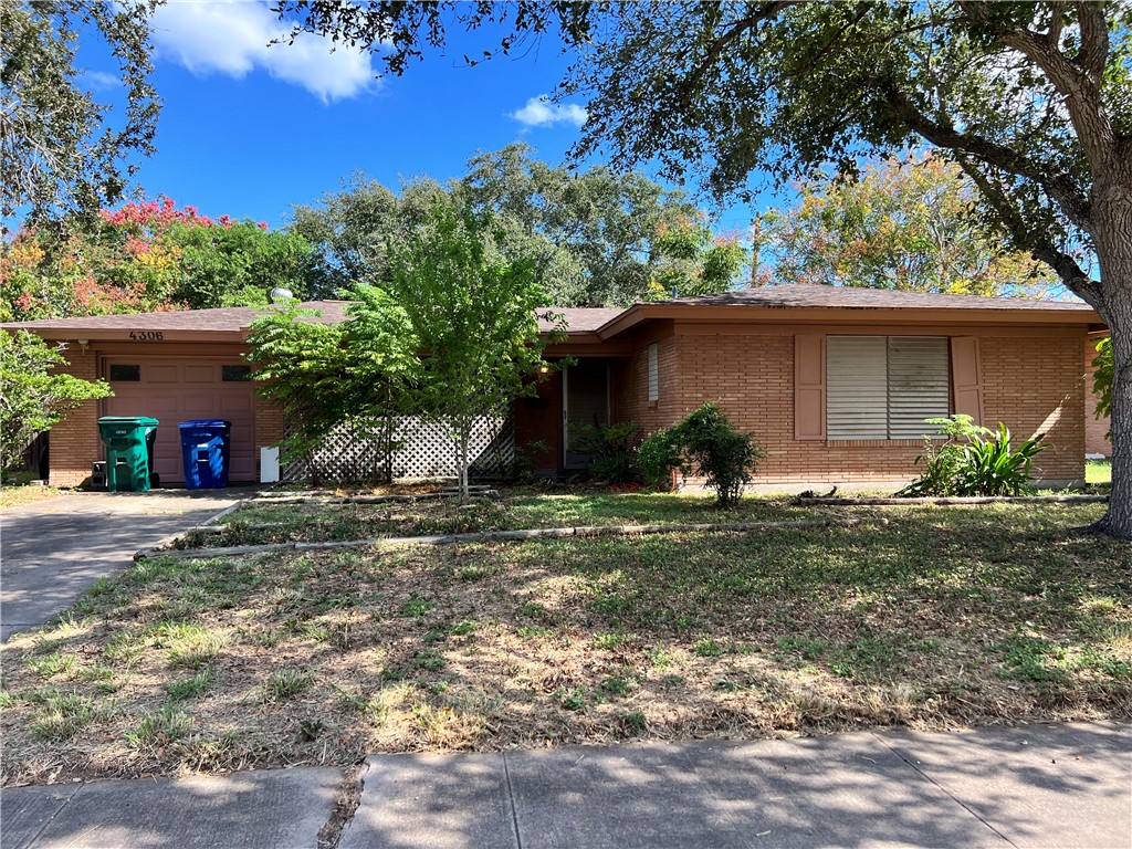 4306 Patrick Dr Property Photo 1