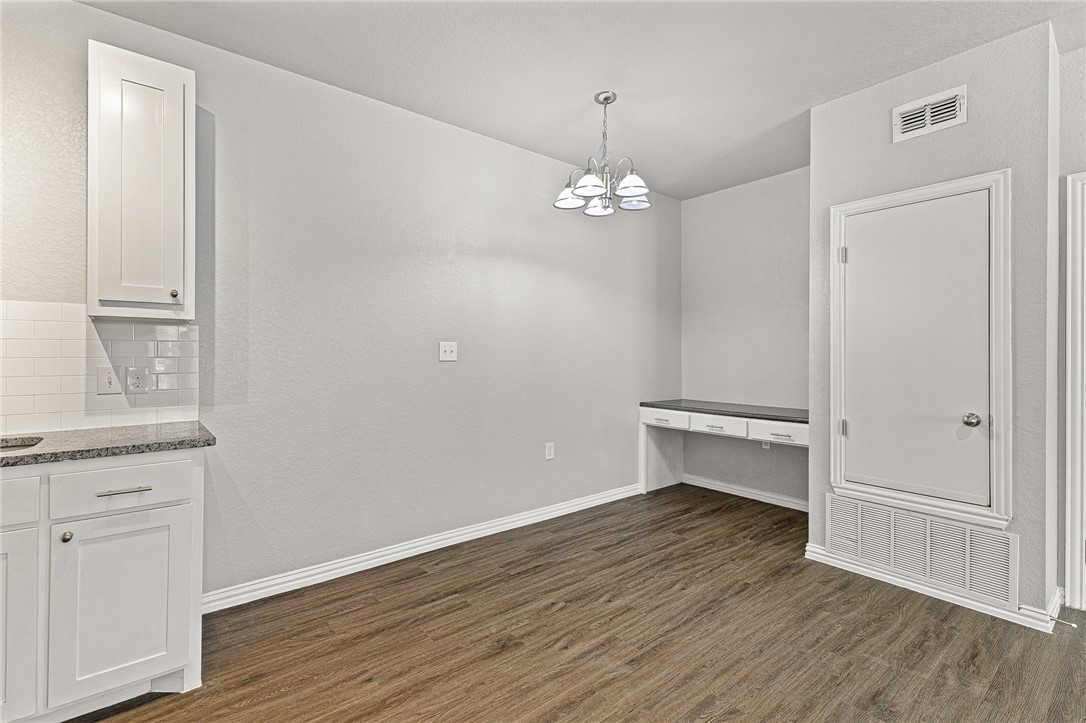 1407 Sidney Baker St Property Photo 16
