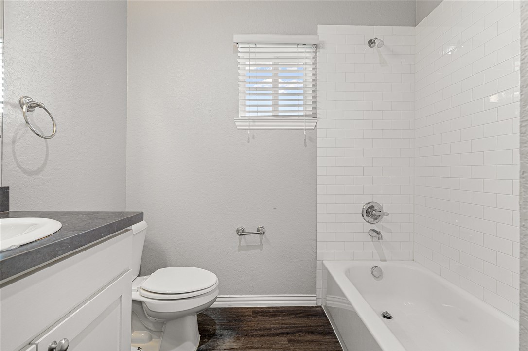 1407 Sidney Baker St Property Photo 26