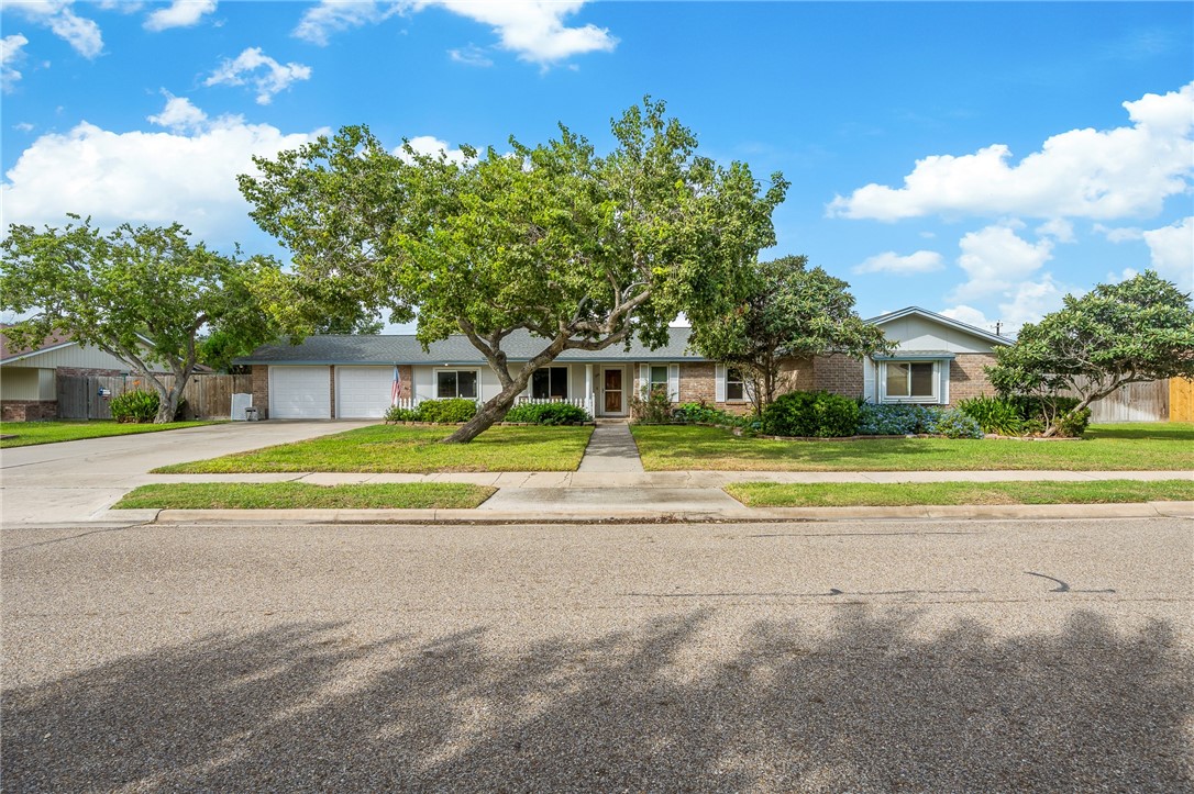 318 Seco Dr Property Photo 1