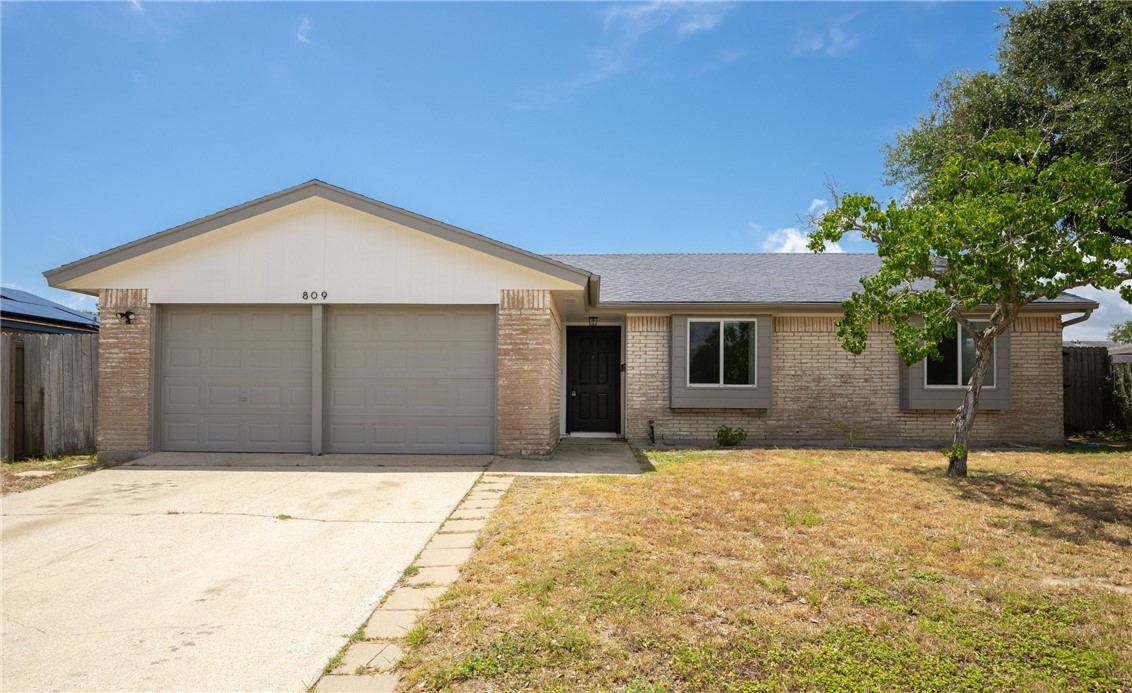 809 Saint Peter St Property Photo 1