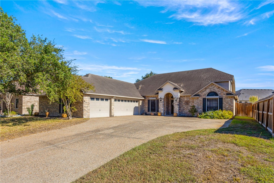 6152 Saint Denis St Property Photo 1