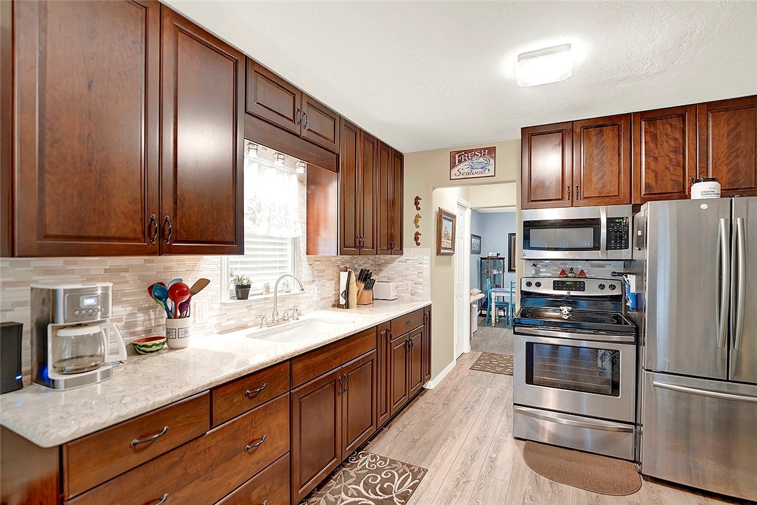 201 Ridge Harbor Dr Property Photo 11