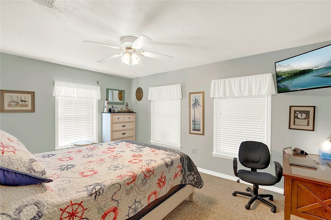 201 Ridge Harbor Dr Property Photo 23