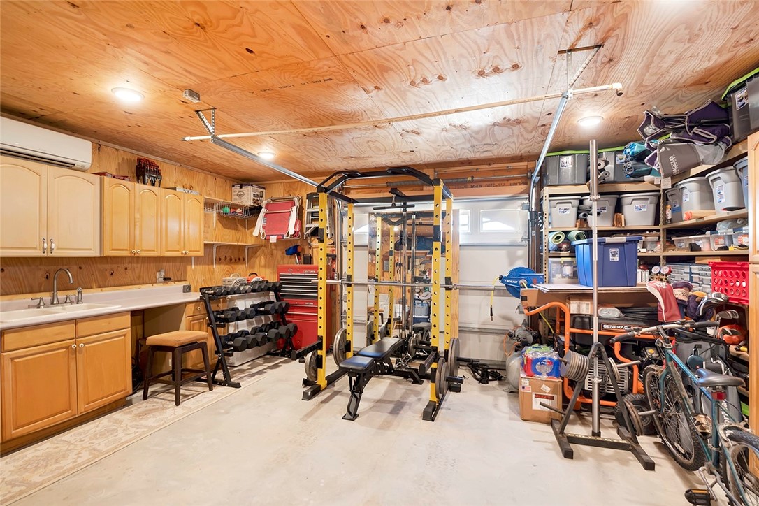 201 Ridge Harbor Dr Property Photo 24