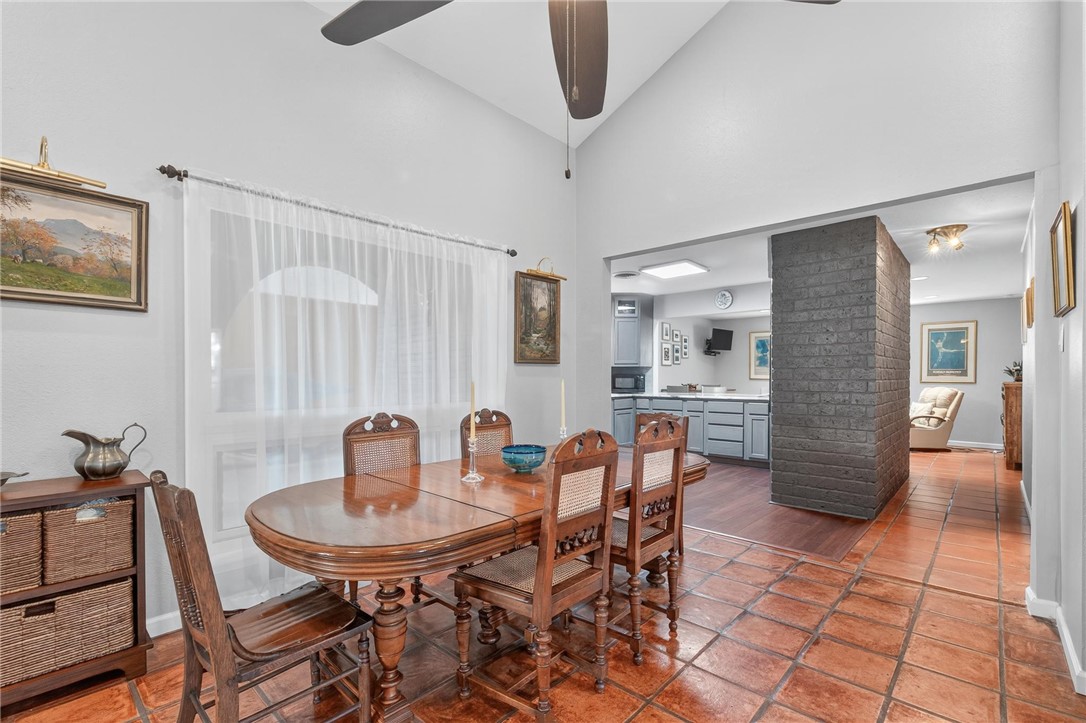 402 Sharon Dr Property Photo 11