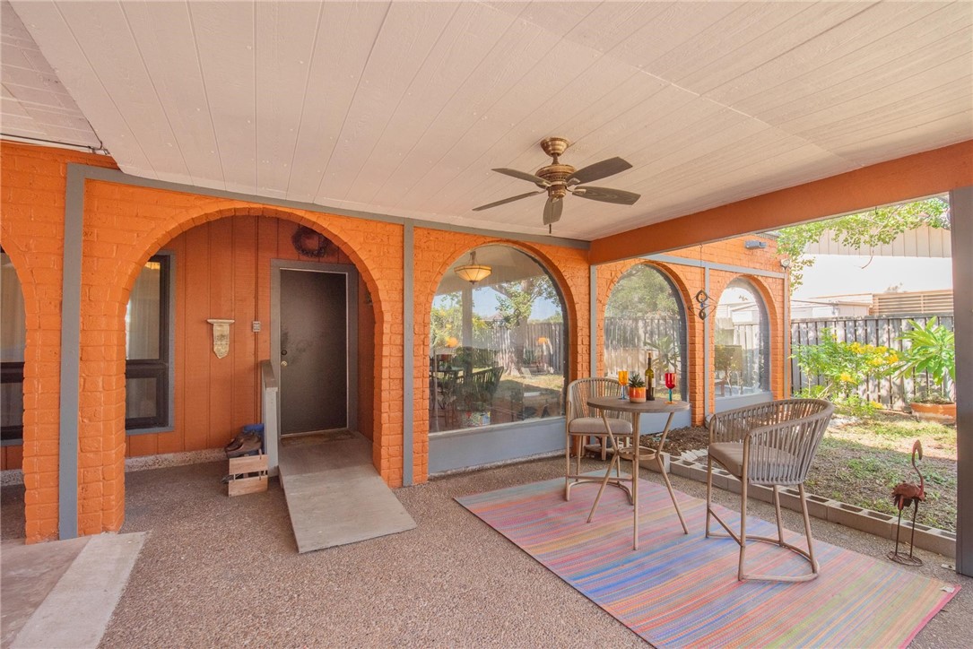 402 Sharon Dr Property Photo 27