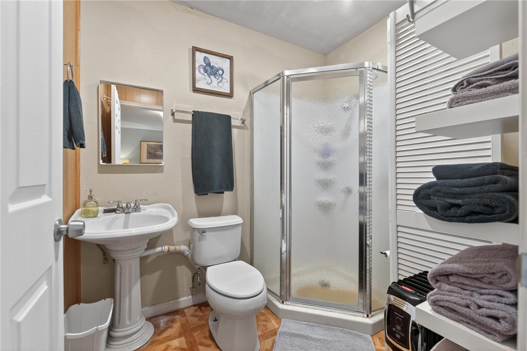 402 Sharon Dr Property Photo 32