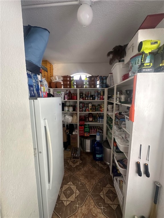 400 W Saint Charles Ave Property Photo 16