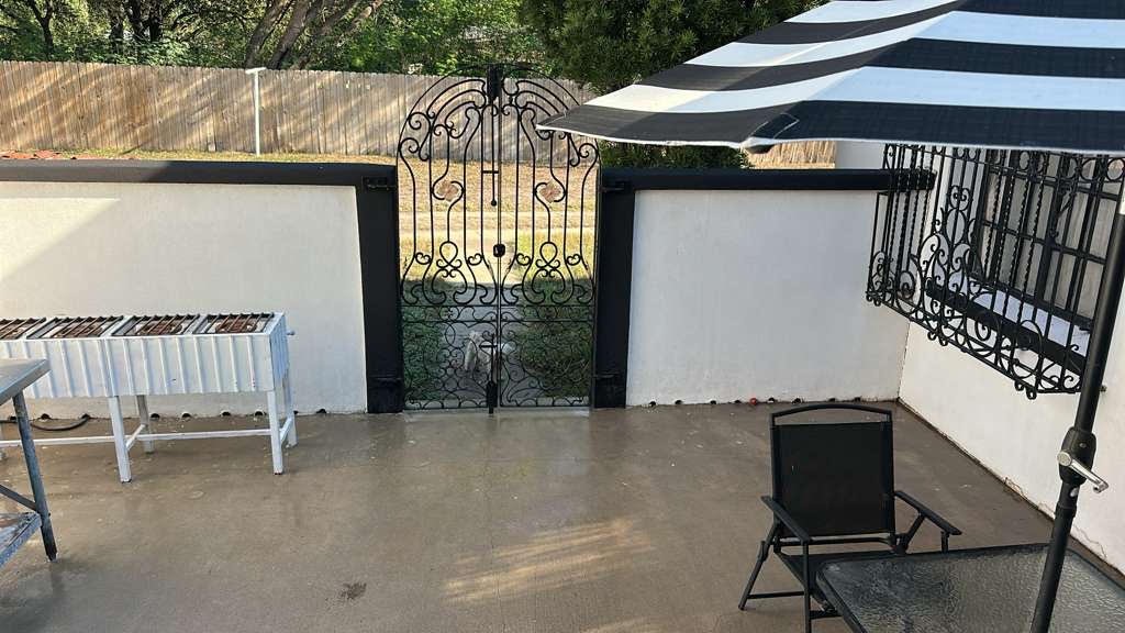 400 W Saint Charles Ave Property Photo 17