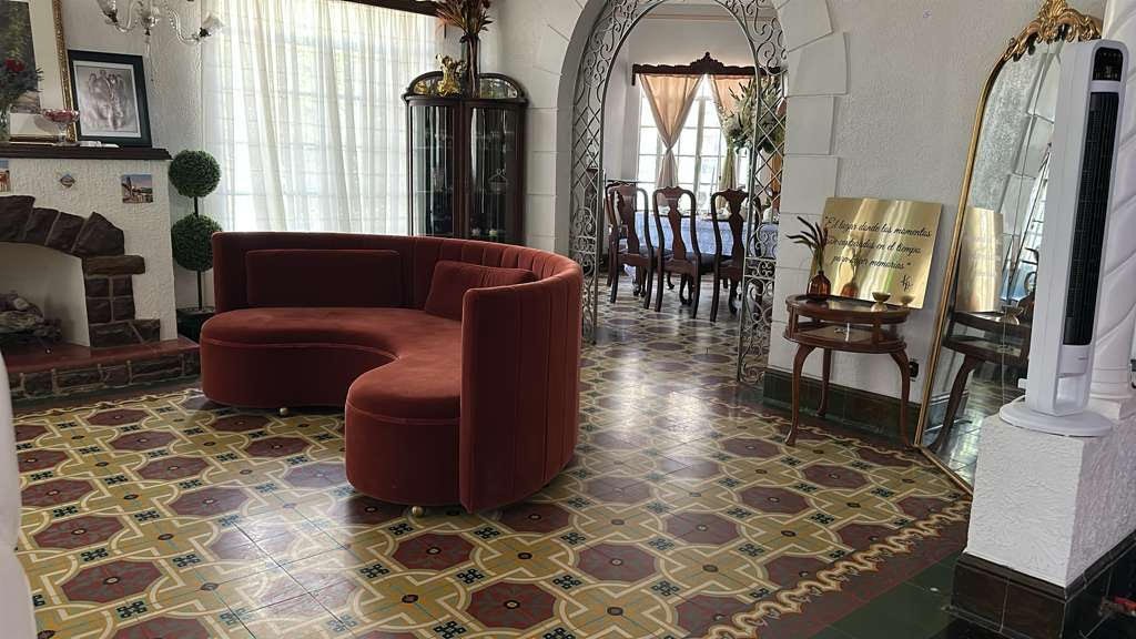 400 W Saint Charles Ave Property Photo 20