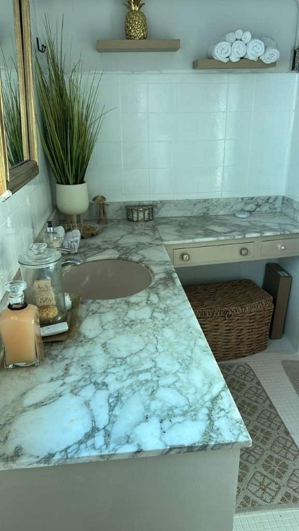 400 W Saint Charles Ave Property Photo 39