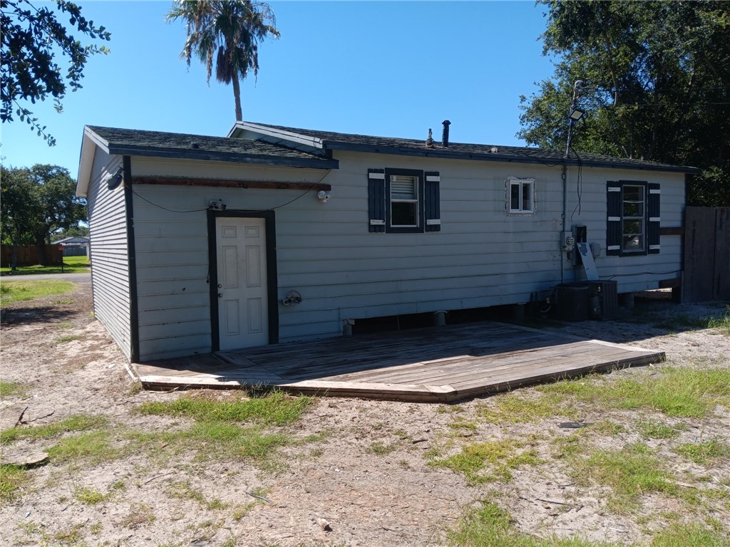 3814 Sweet Bay Dr Property Photo 5