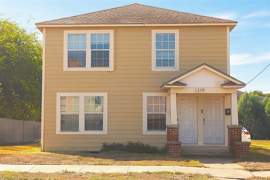 1319 5th St 1 & 2 Property Photo 1