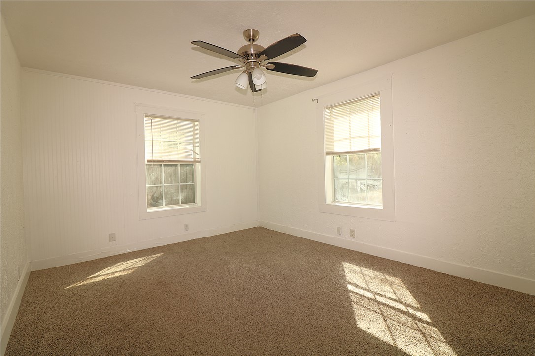 1319 5th St 1 & 2 Property Photo 7