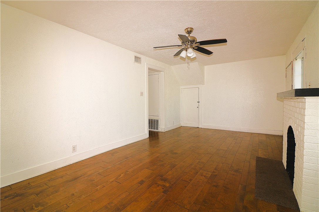 1319 5th St 1 & 2 Property Photo 10