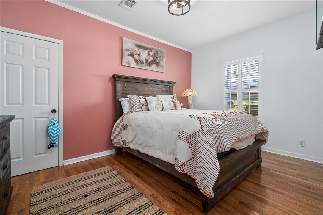 120 Teal Property Photo 32