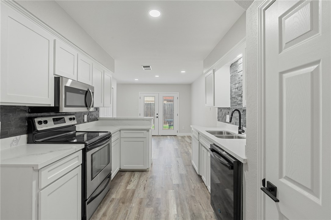 6726 Hunt Dr Property Photo 16