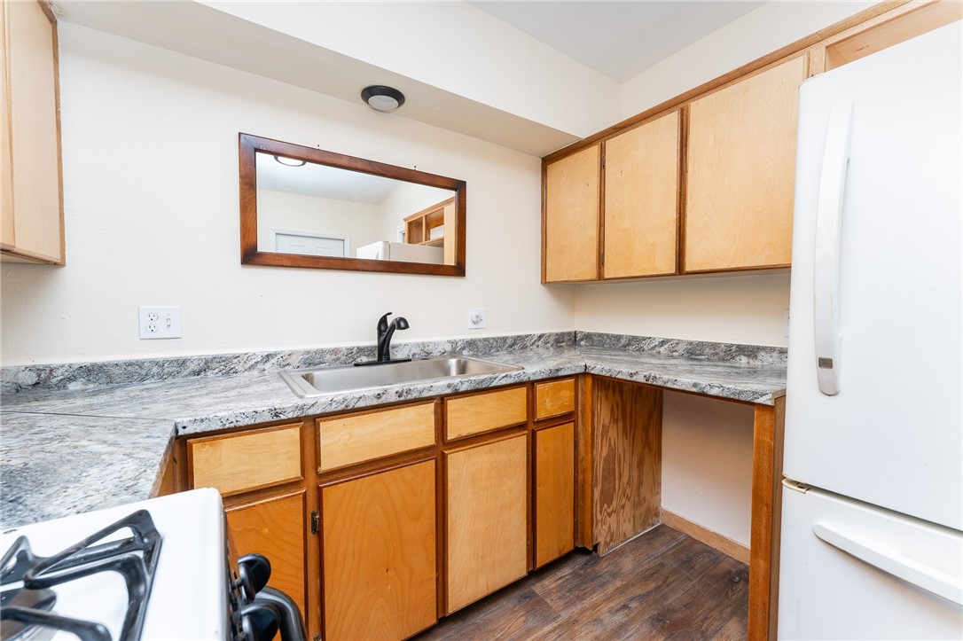 3606 Marion St Property Photo 6