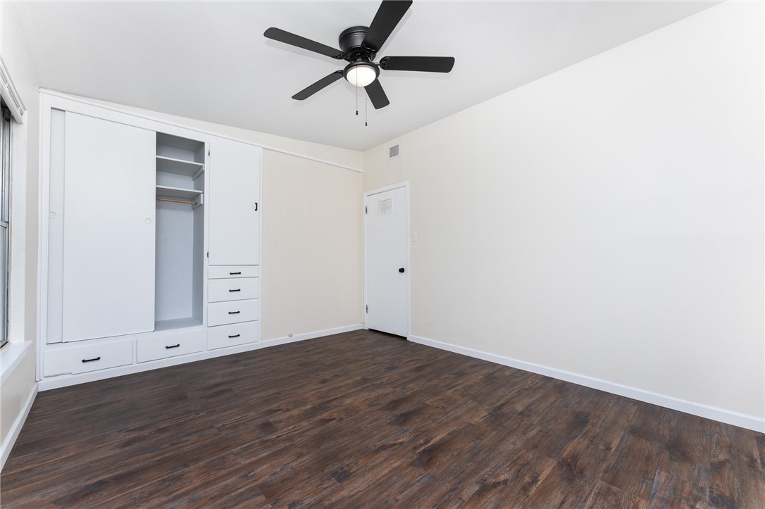 3606 Marion St Property Photo 11