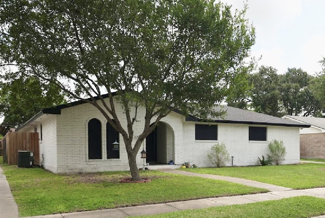 3614 Capri Dr Property Photo 1