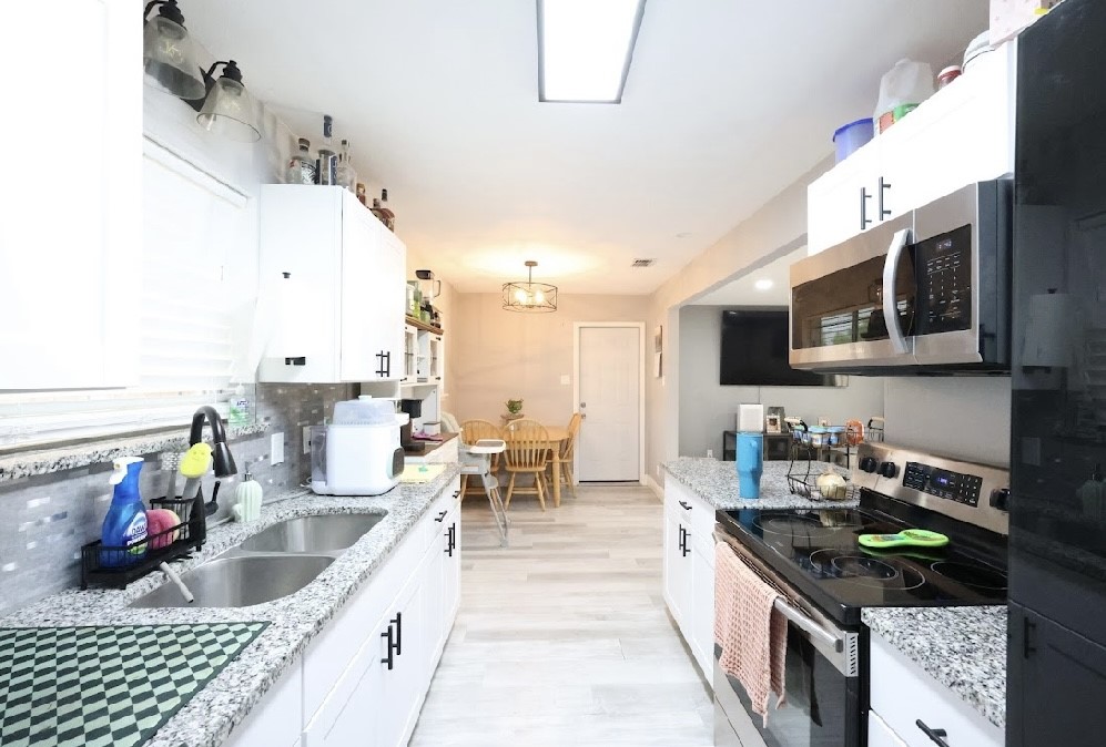 3614 Capri Dr Property Photo 5