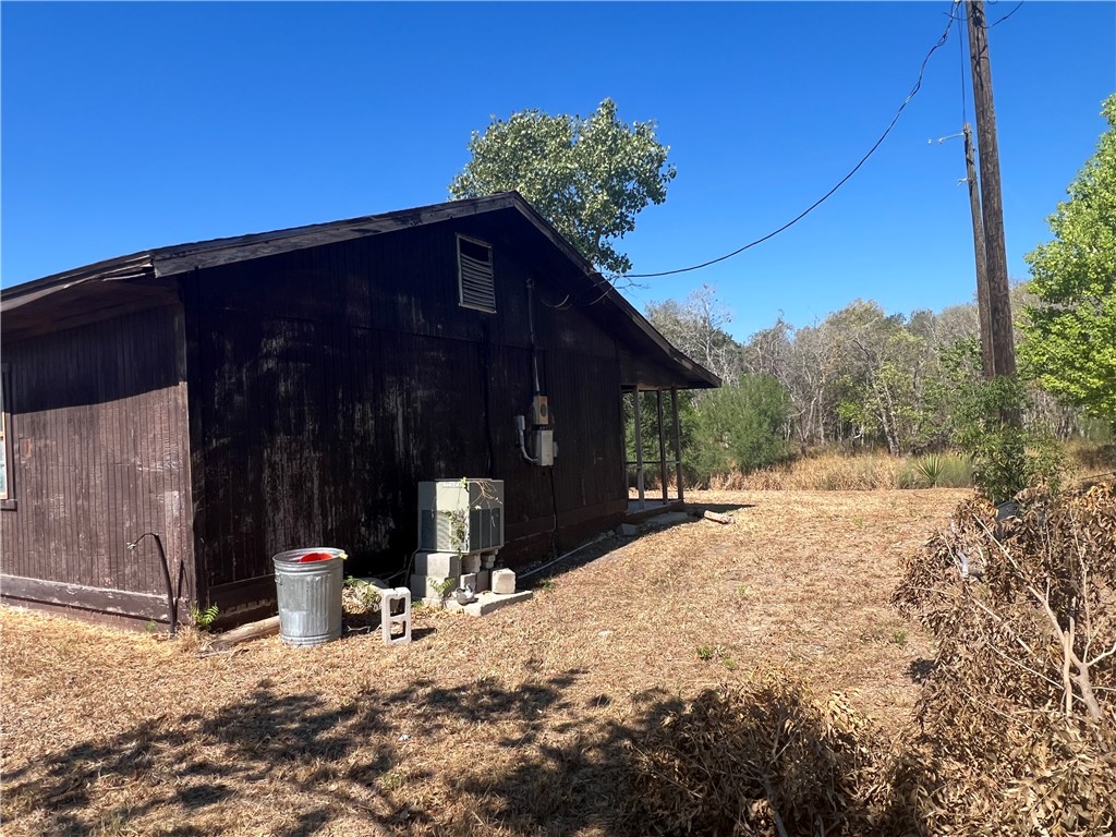 129 Mystic Dr Property Photo 3