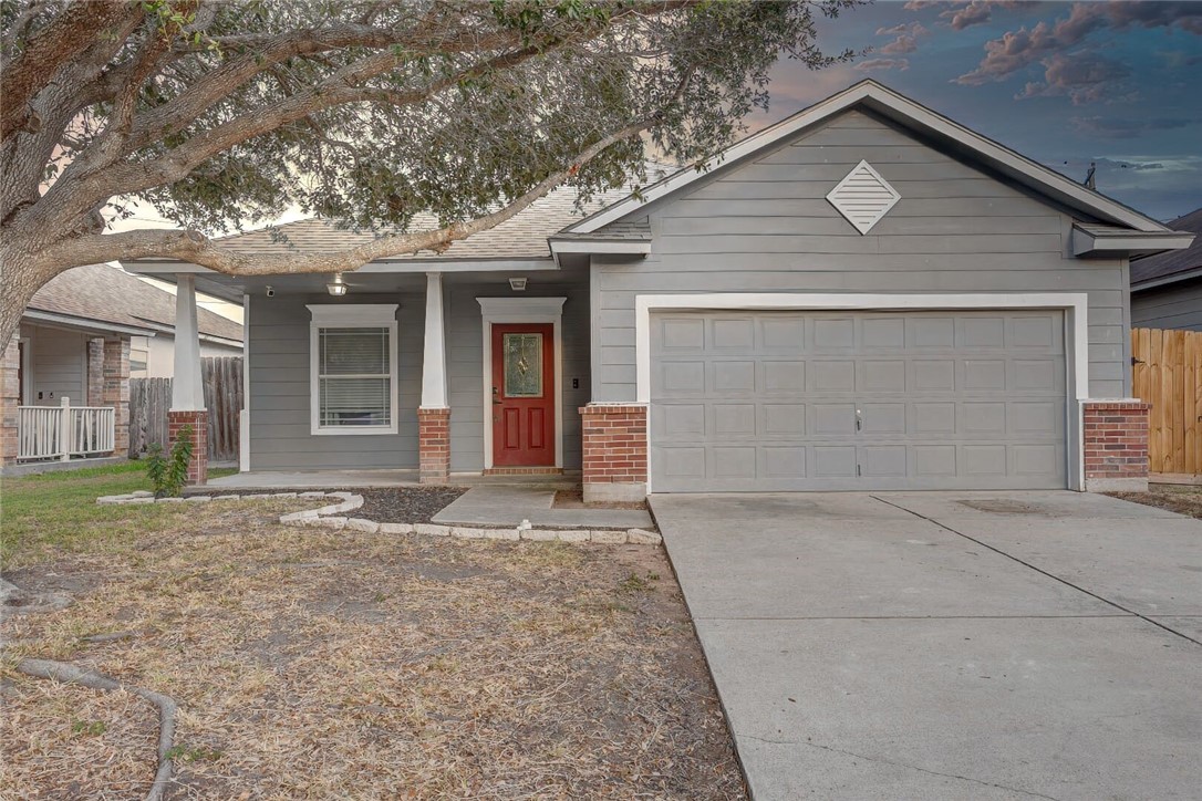 2006 Spanish Trail Property Photo 2